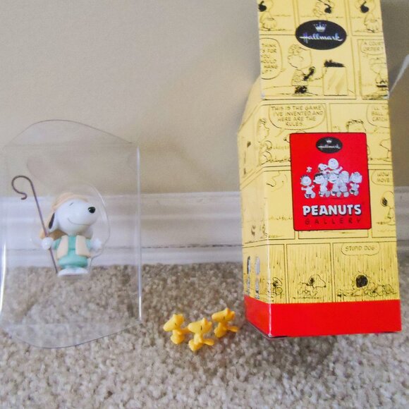 Hallmark - Peanuts Gallery -Shepherd and his "flock"- NEW - Picture 4 of 10